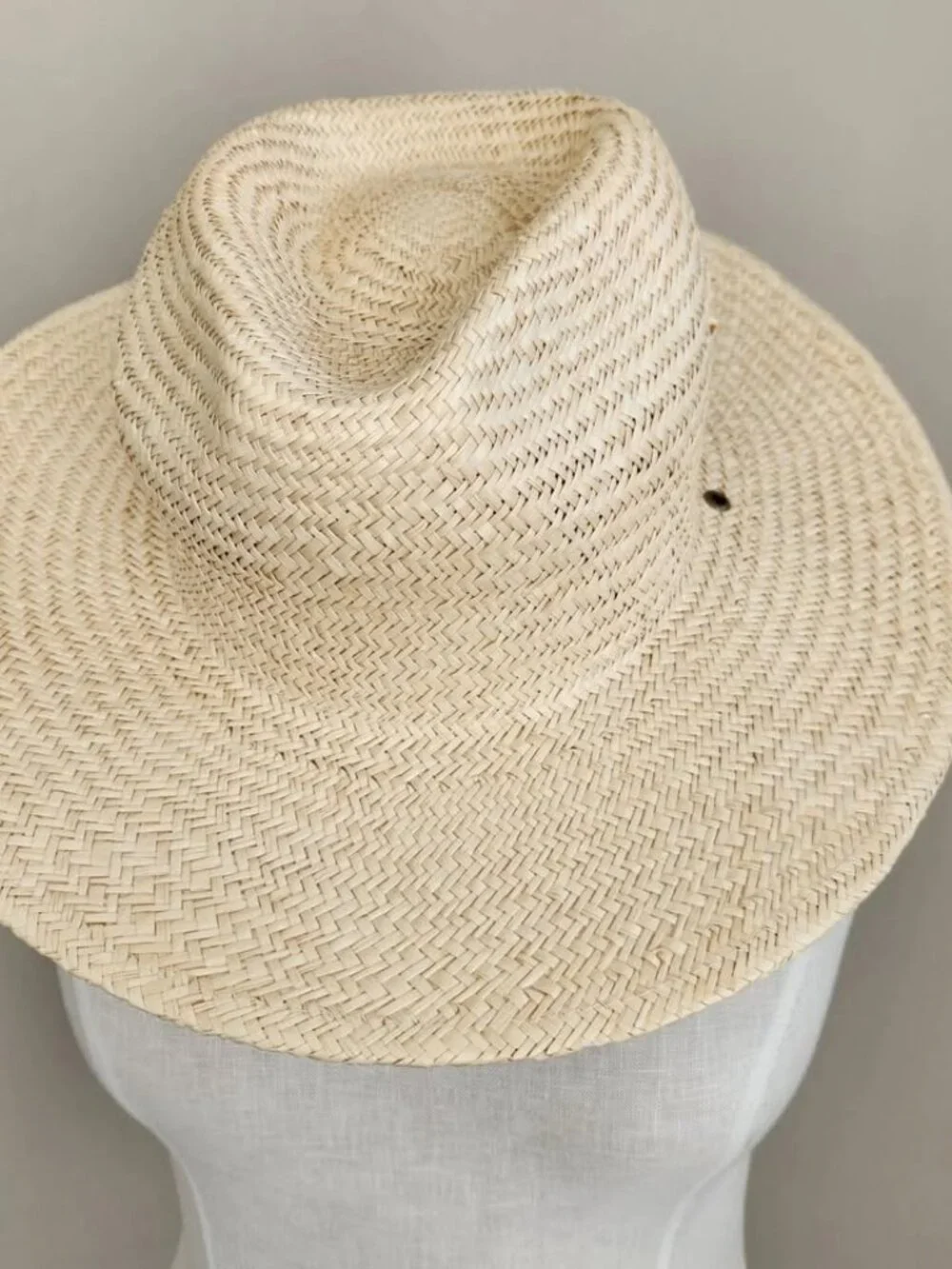 Will + Bear Sz large Rider Bone Palm Desert Straw Hat Adjustable UPF 50+ (flaw)